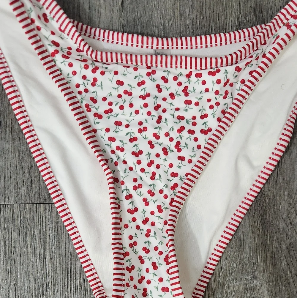 Frankies Bikinis new bottom
